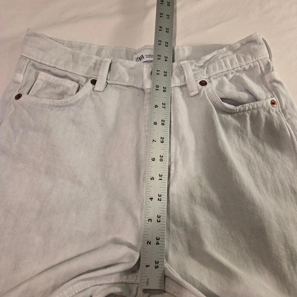 Zara Women's Straight Leg Jeans, Size US 4, Light Blue Off White, Frayed Hem